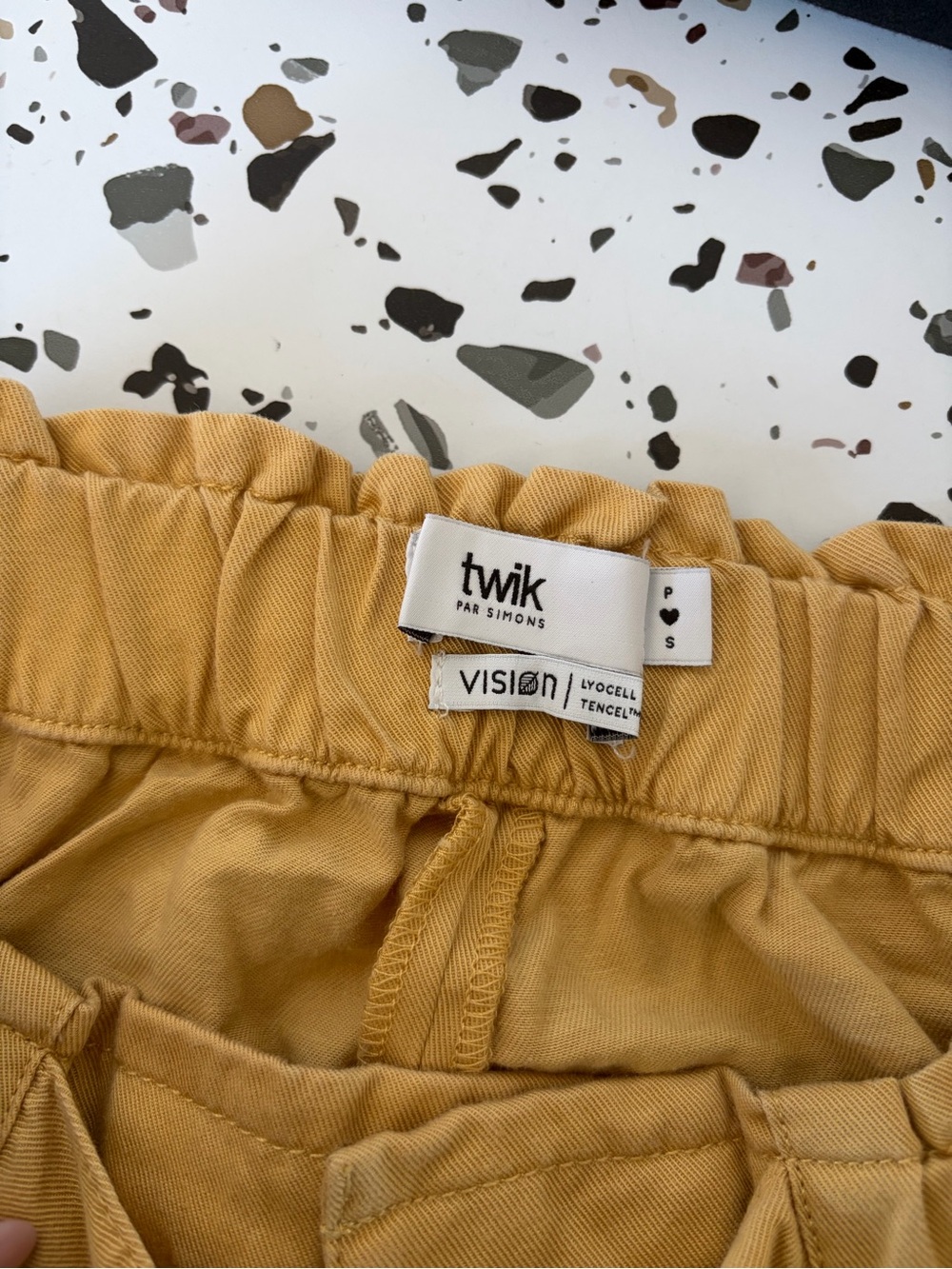 Simons High-Waist Tie-Belt Shorts - Mustard - Picture 2 of 3